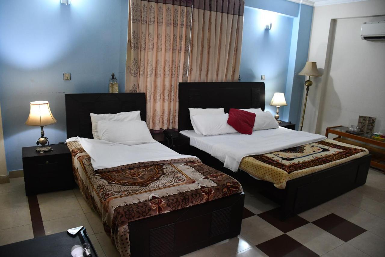 Mir Continental Hotel Muzaffarabad Exterior foto