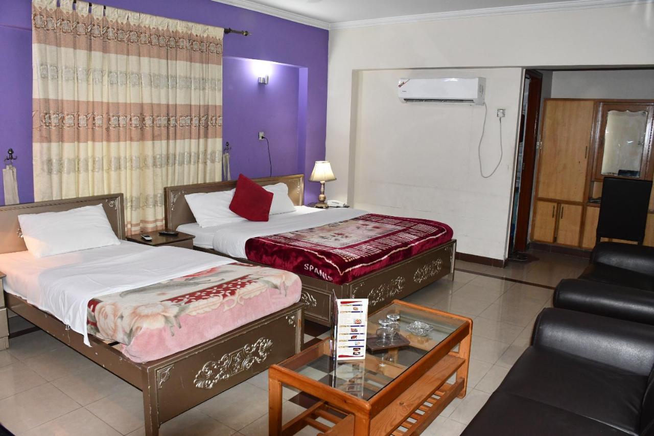 Mir Continental Hotel Muzaffarabad Exterior foto